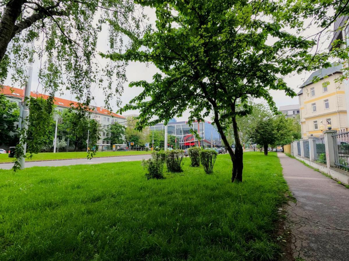 Brand New Apartment By Hockey Stadium Bratysława Zewnętrze zdjęcie